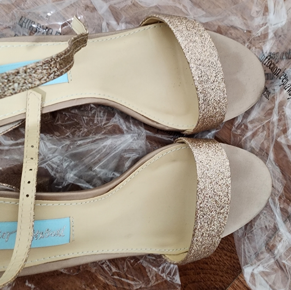 COPY - Betsey Johnson Women's Block Heel Evening Sandals Size 5